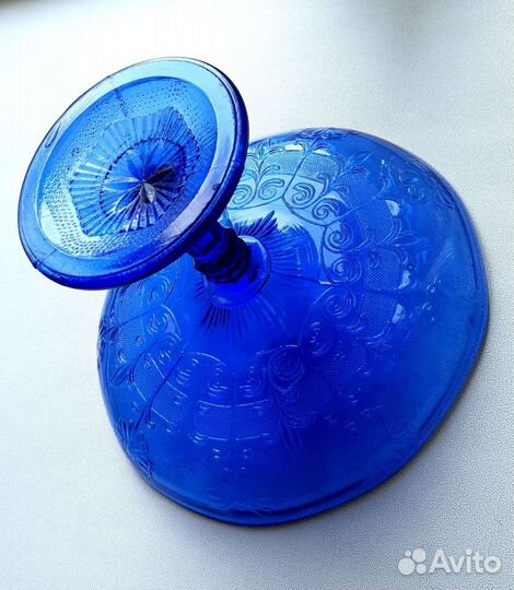 Старинная ваза для фруктов. Цветное стекло