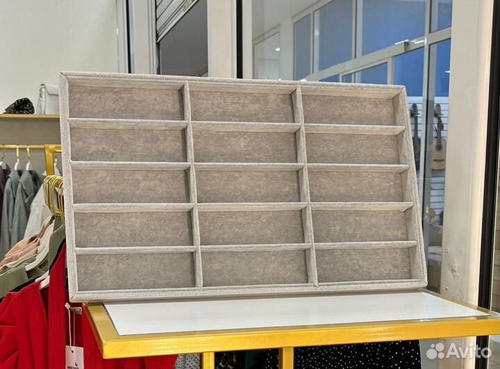 Подставка для очков