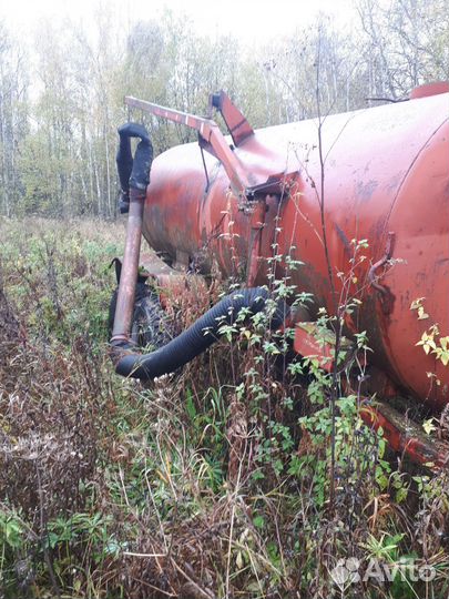 Разбрасыватель удобрений БобруйскАгромаш МЖТ-Ф-11, 1970