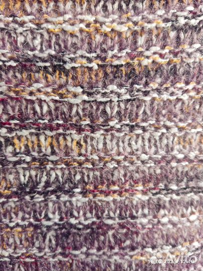 Женская одежда свитера