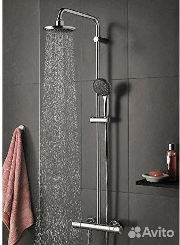 Душевые гарнитуры, стойки, лейки, шланги