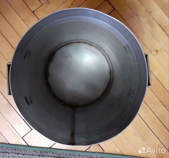 Бачок из нержавейки с крышкой