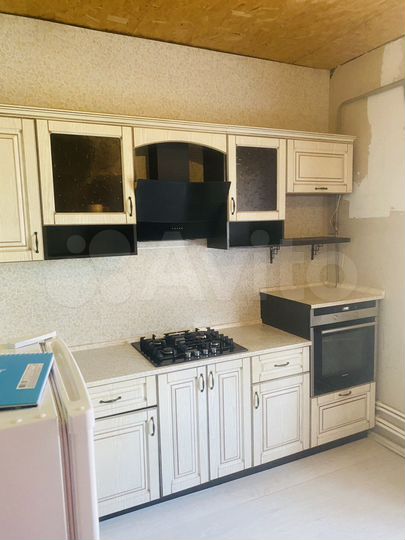 Дом 178 м² на участке 8,9 сот.