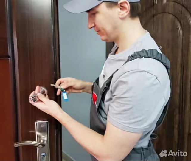 Вскрытие дверей, ремонт и замена замков