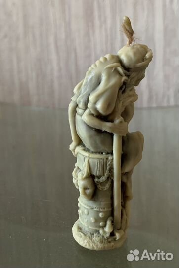 Свеча восковая «Баба-Яга»