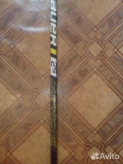 Клюшка хоккейная правый хват бауер supreme 2s