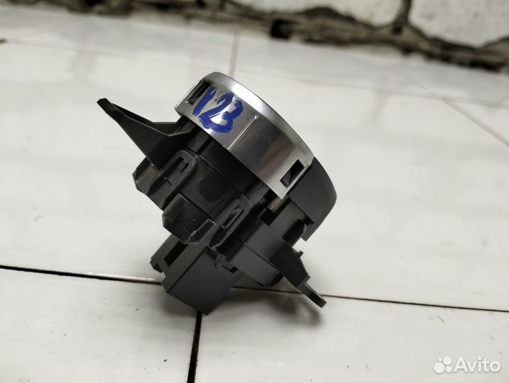 Кнопка многофункциональная BMW 5 F10