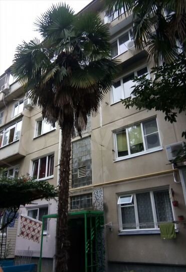 2-к. квартира, 47 м², 3/5 эт.