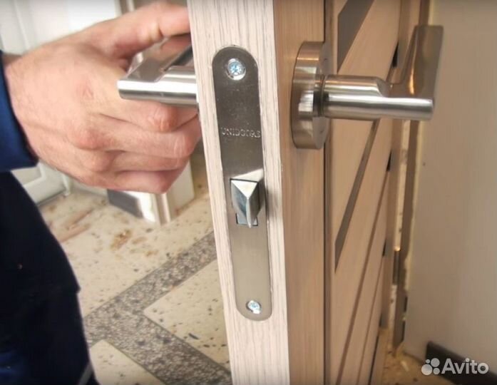 Врезка замена установка ремонт замков