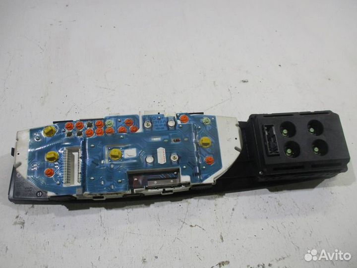 Панель приборов Опель Omega B