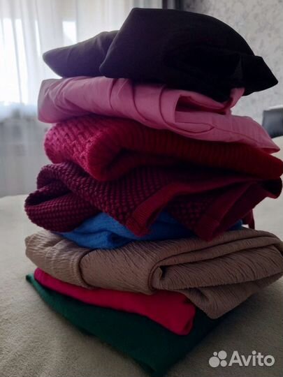 Отдам пакет вещей женские