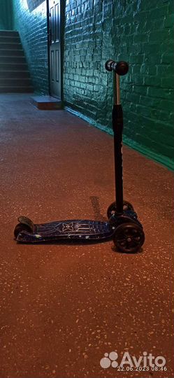 Самокат детский трехколесный