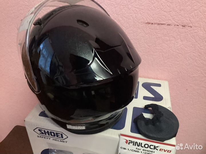 Продается шлем Shoei NXR