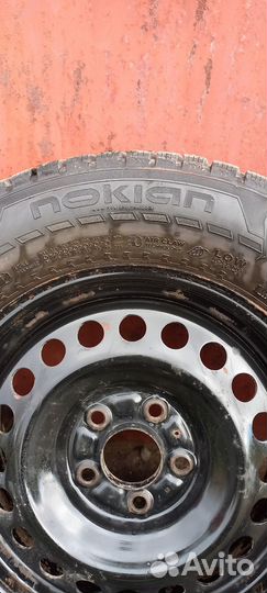 Nokian Tyres Hakkapeliitta 7 SUV 215/65 R16