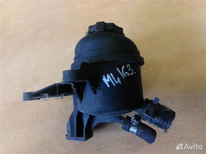 Бачок гидроусилителя Mercedes-Benz M-Class W163