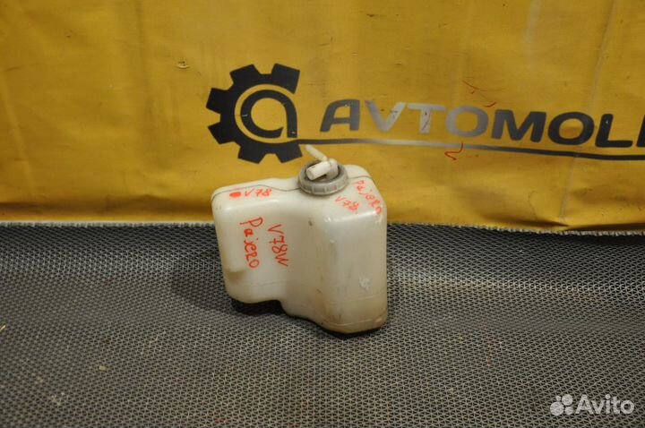 Расширительный бачок mitsubishi pajero V78W