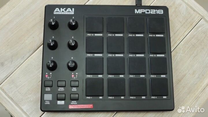 Akai mpd 218 контроллер