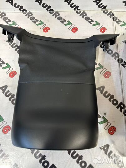 Кожух подрулевой Audi Q3 8U CCZ 2.0 2014