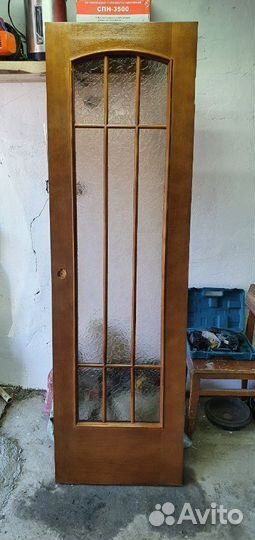 Дверь со стеклом