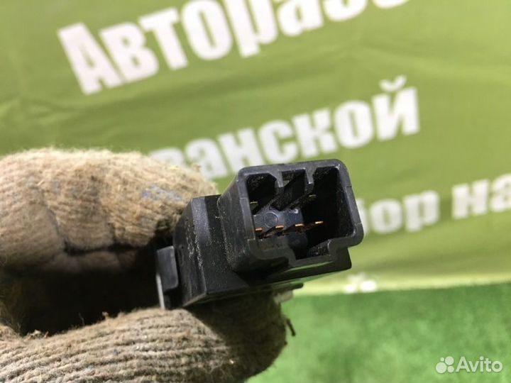 Кнопка обогрева заднего стекла Hyundai Sonata Y3