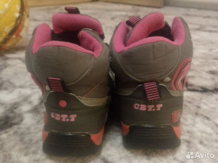 Ботинки зимние для девочки 30