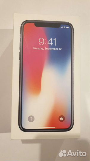 Телефон iPhone 10