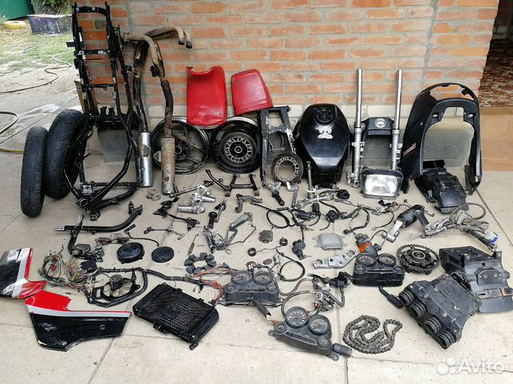 Kawasaki GPZ 400 Разбор Запчасти