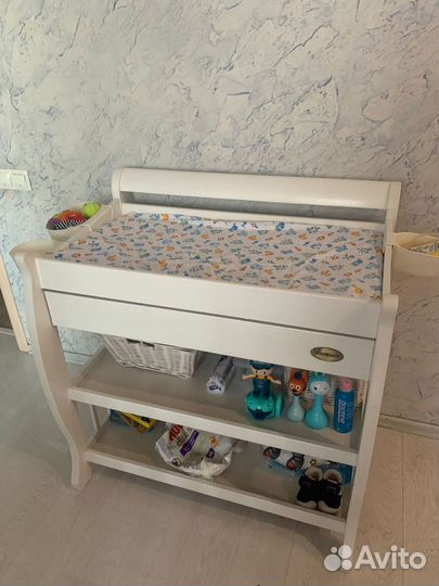 Пеленальный столик