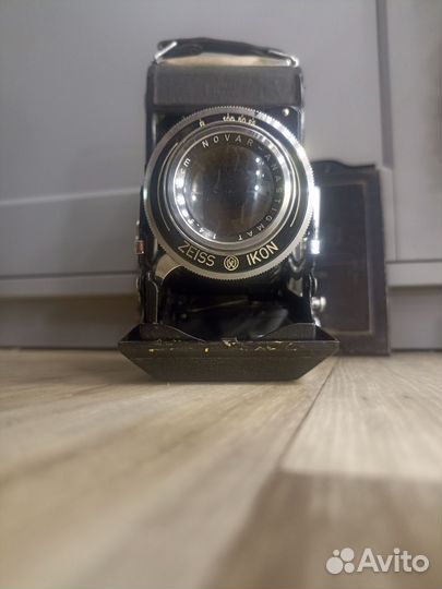 Zeiss ikon ercona novar anastigmat 1:4,5 11cm