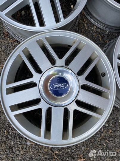 Оригинал Ford R16/5/108