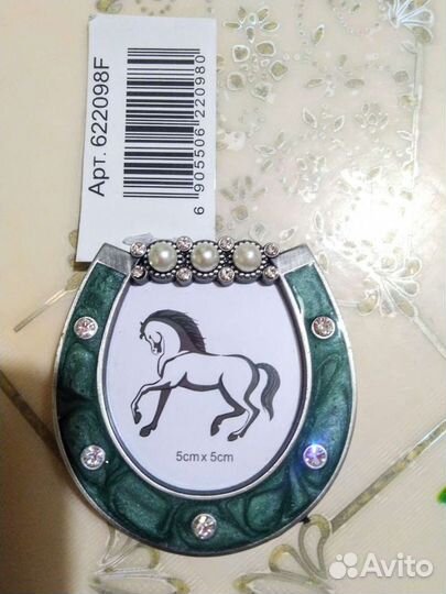 Фоторамка подкова 5х5 новая