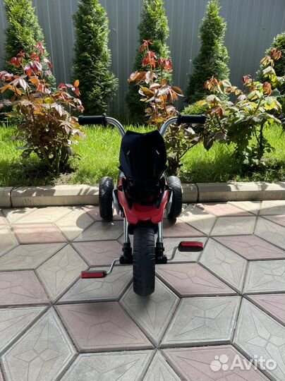 Продам велосипед детский BMW