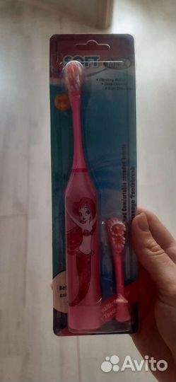 Зубная щетка