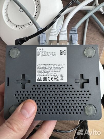 Маршрутизатор Mikrotik hEX S + 2 точки доступа