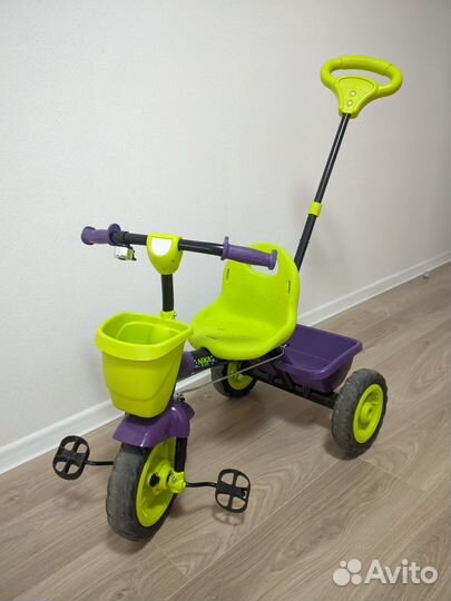 Детский трехколесный велосипед