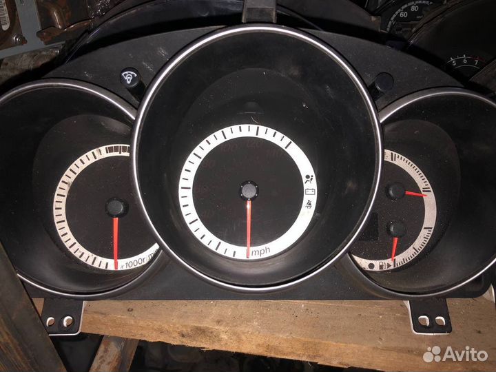 Приборная панель Mazda 3 bk 2.0 2.3 черная