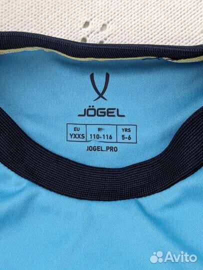 Футбольная форма детская и бутсы