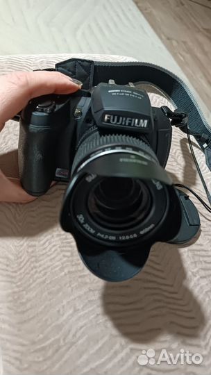 Профессиональный фотоаппарат