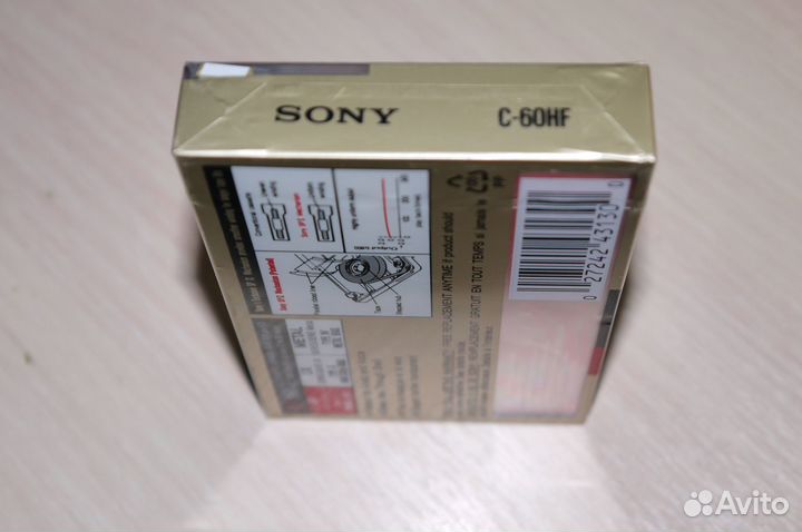 Запечатанная аудиокассета sony HF60