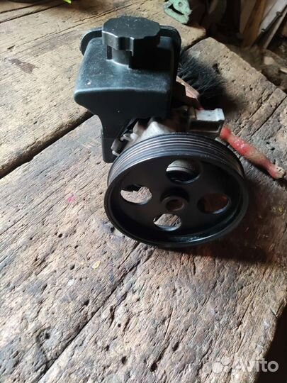 Гидроусилитель руля на Мерседес w203