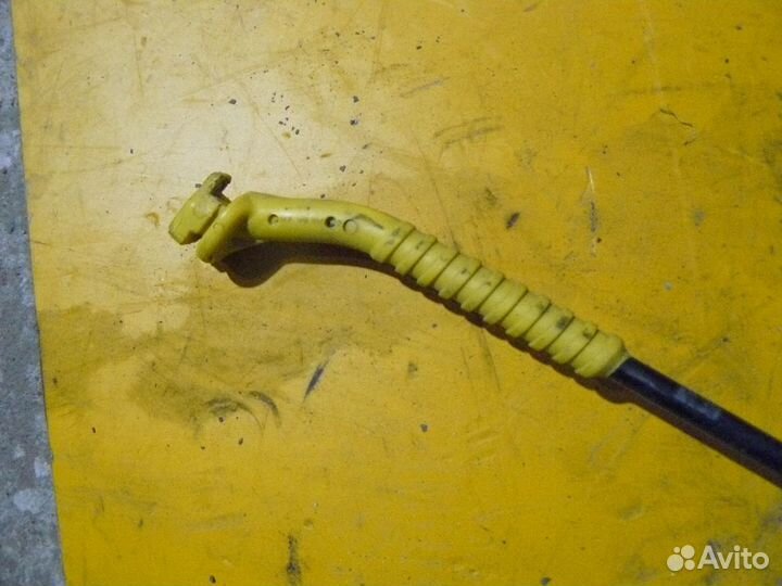 Упор капота для VW Polo SED Rus 2016г