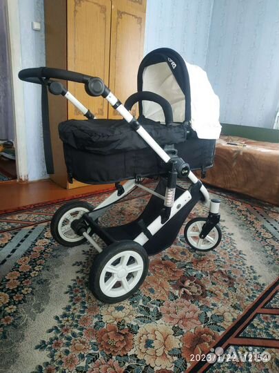 Прогулочная коляска yoya
