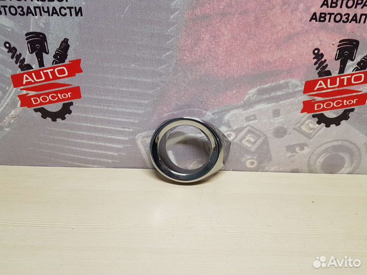 Оправа птф левая хром Renault Logan 2 H4M 2018