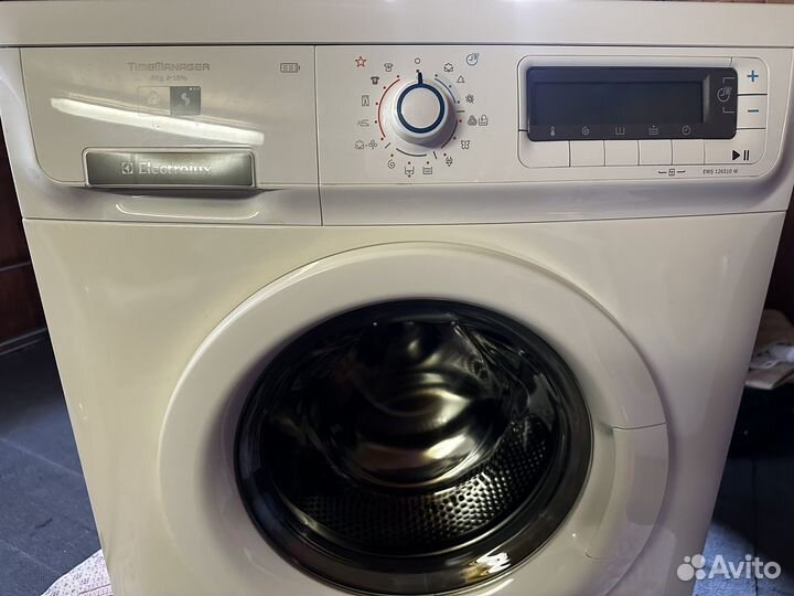 Стиральная машина Electrolux - 6кг. 1200 об