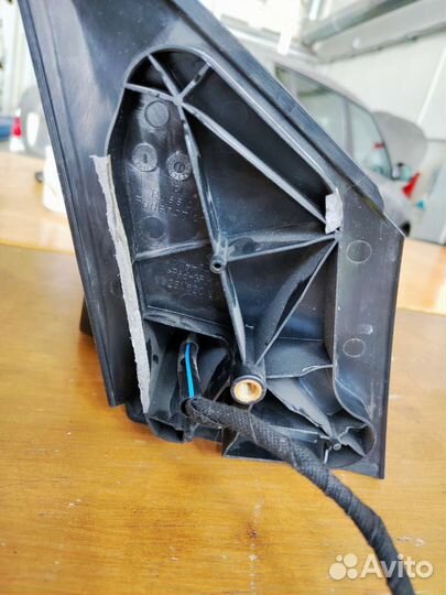 Зеркало левое Фольксваген поло