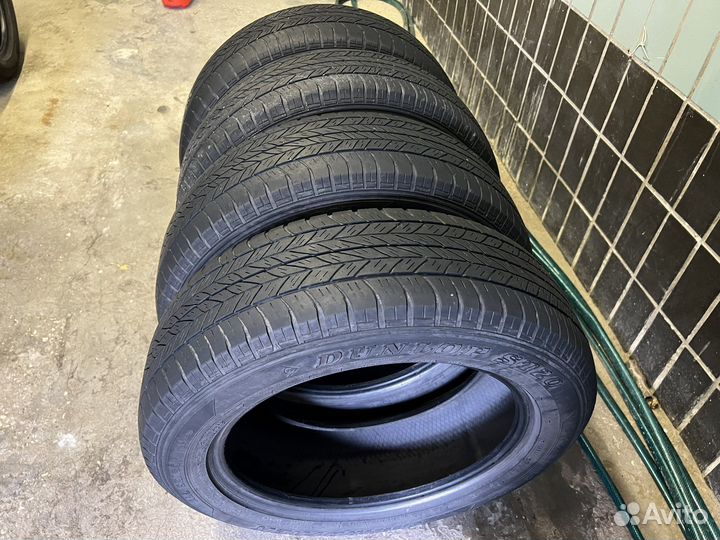 Dunlop Grandtrek ST1 215/60 R17