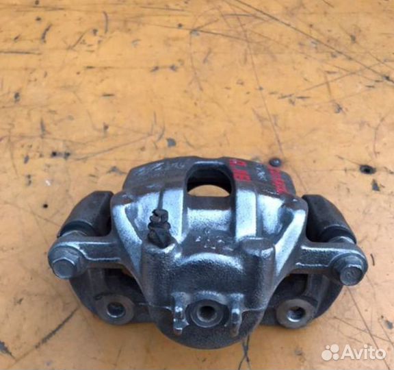 Суппорт Передний левый Hyundai Solaris,Kia Rio