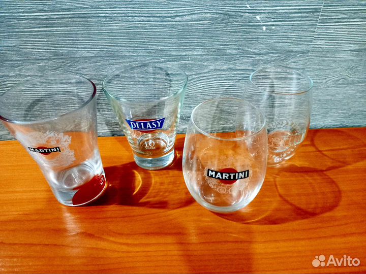 Бокалы для коктейлей
