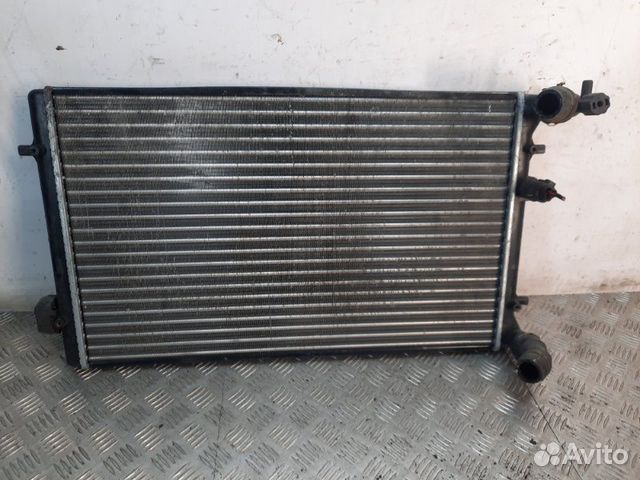 Радиатор основной Skoda Octavia хэтчбэк 5 дв. 1.9