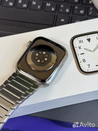 Apple watch 7 titanium case 45mm